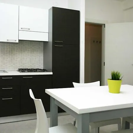 Cozy Escape By The Sea In Μπιμπιόνε